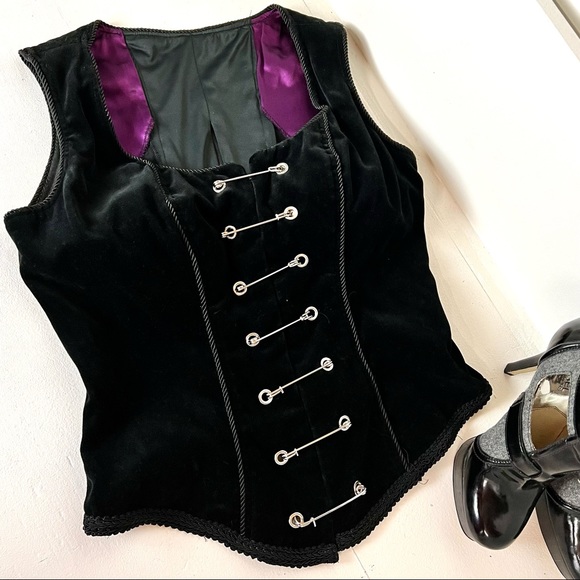SHRINE Tops - SHRINE Gothic Kiln Pins Corset Black Velvet
